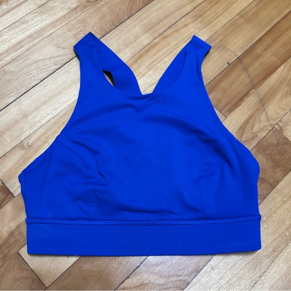 Lululemon sport top - Picture 1 of 3